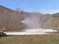 Solitary Snow Gun working diligently at Bear Mountain