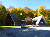 Peak fall colors around the Birch Ridge Inn